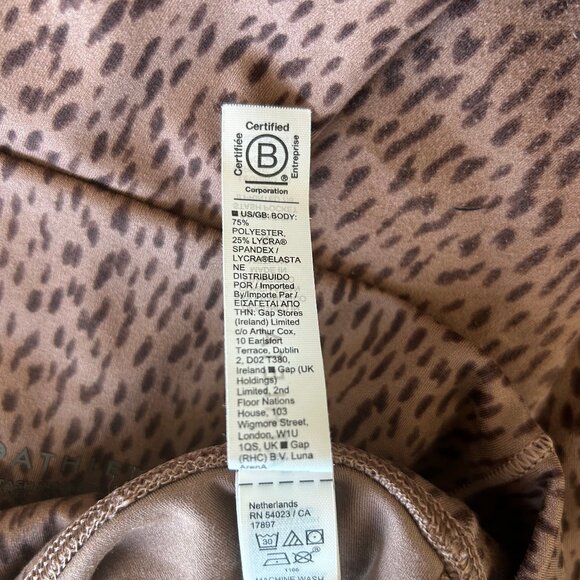 Athleta Salutation Animal Print Leggings w/ Stash Pockets Womens Size M - Picture 9 of 12